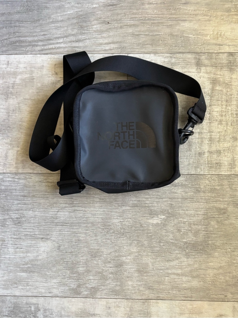 The North Face Explore Bardu II in black-051